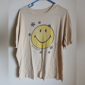 American Eagle Outfitters Yellow Smiley Face Tee Size M